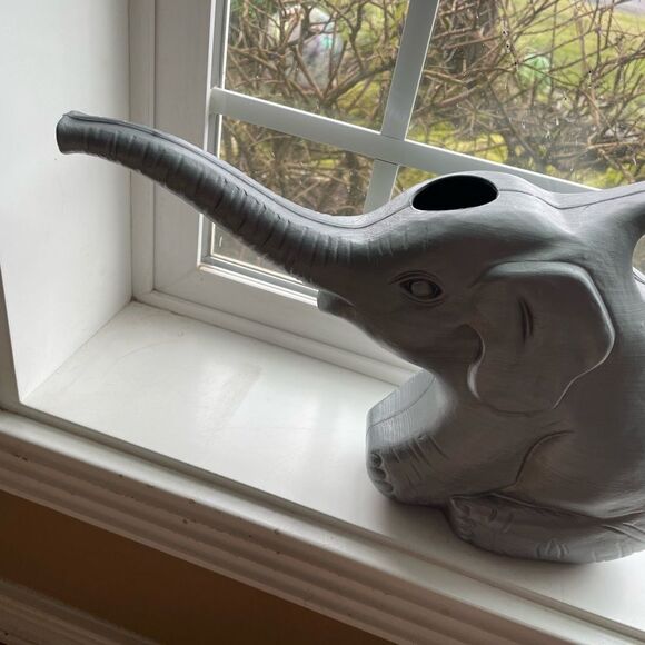 Vintage 1996 Union Gray Elephant Watering Can - Picture 3 of 14